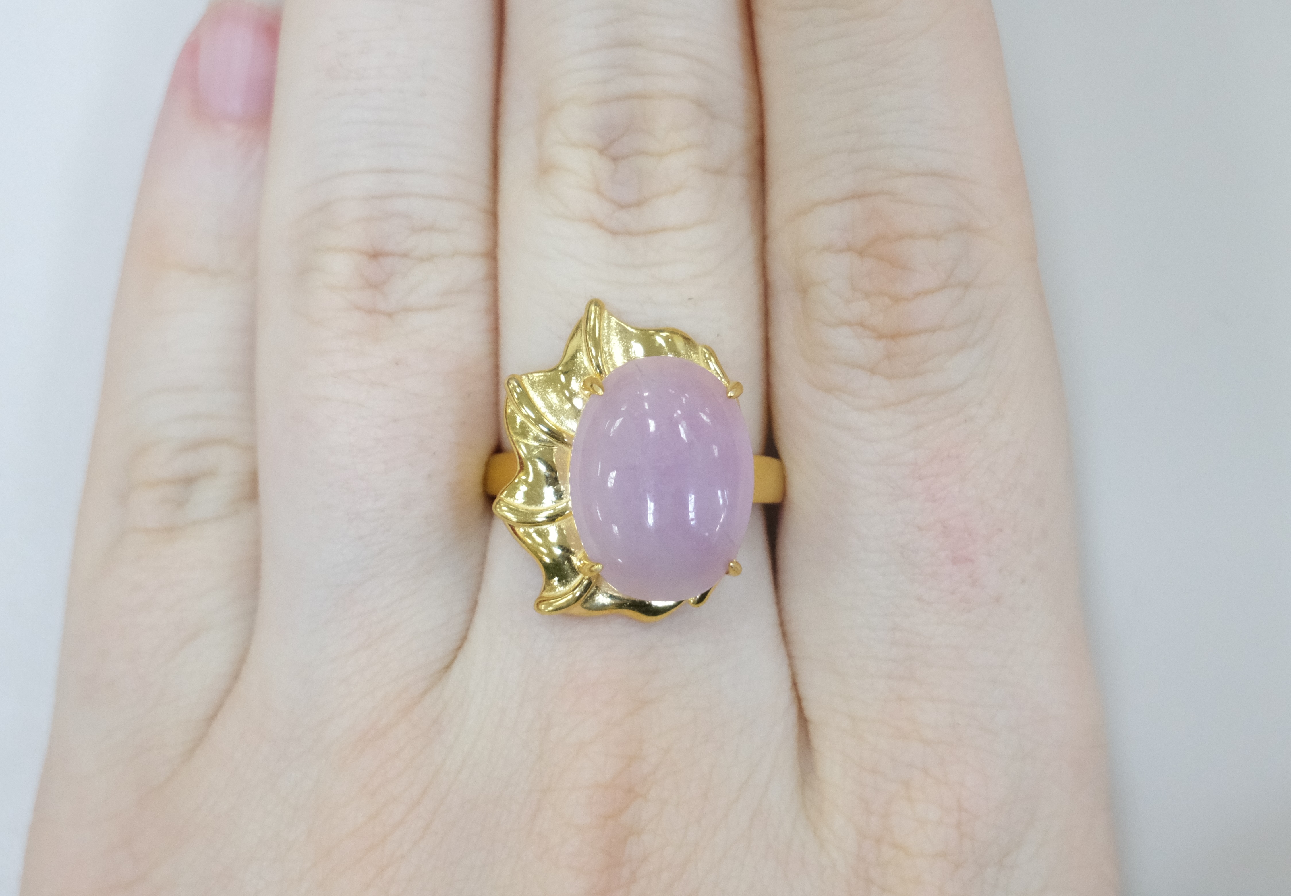 Серебряное кольцо с кунцитом